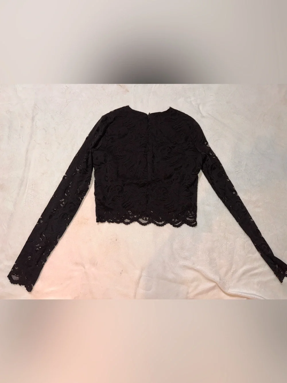 H&M Black Lace Long-Sleeve Cropped Top